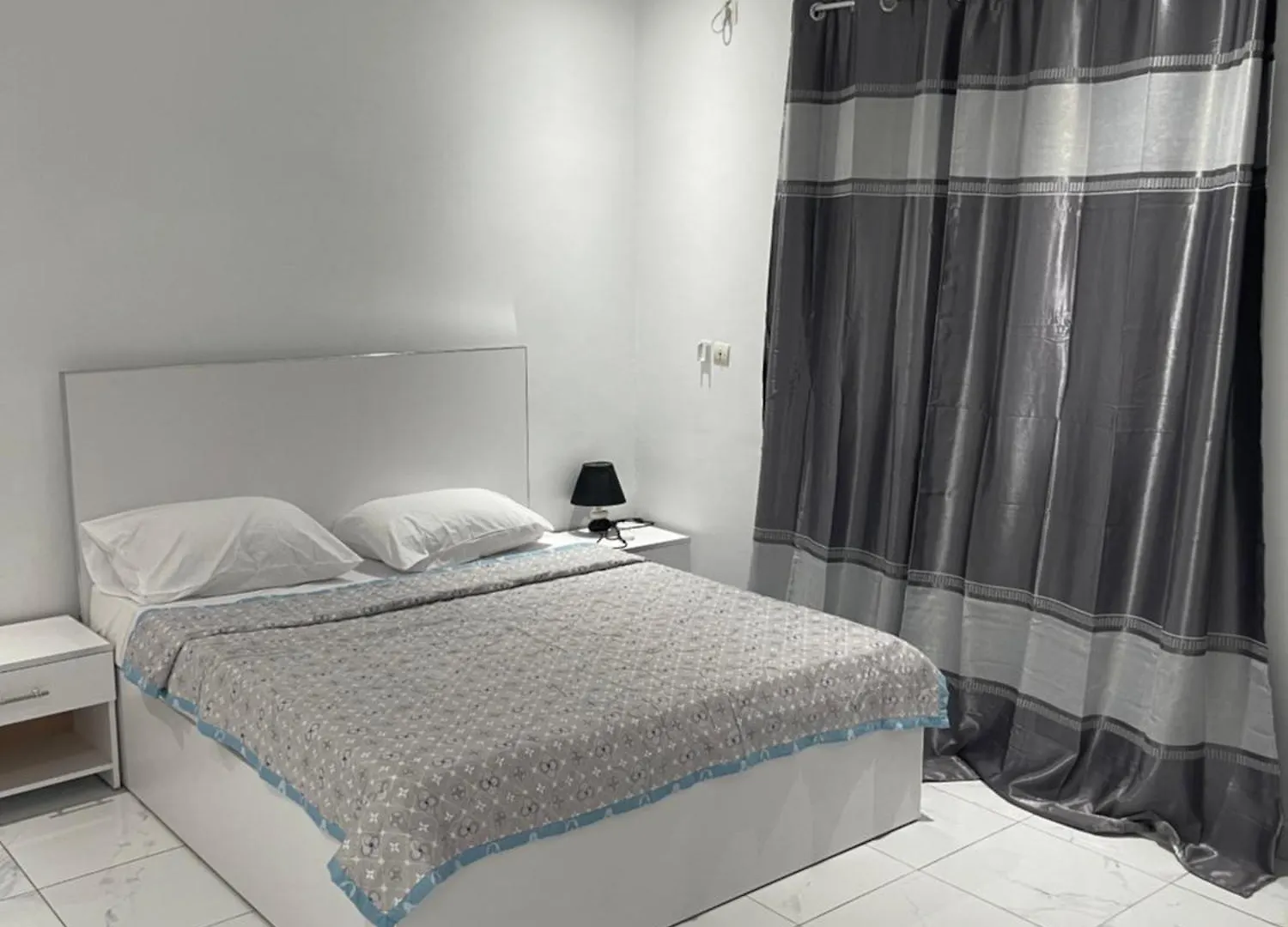 Renaissance Apartment Dakar